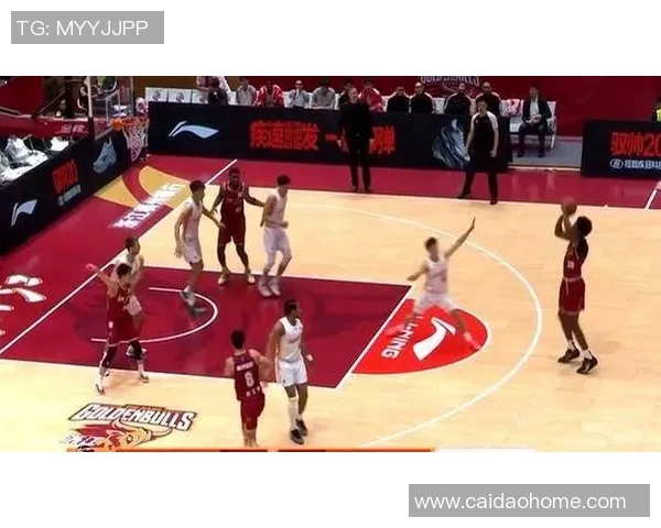 浙江稠州队球迷狂热助威，球队士气大振